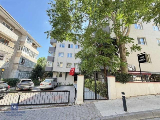 Acıbadem Bal Sokak Ara Katta 2+1 Kiralık Daire