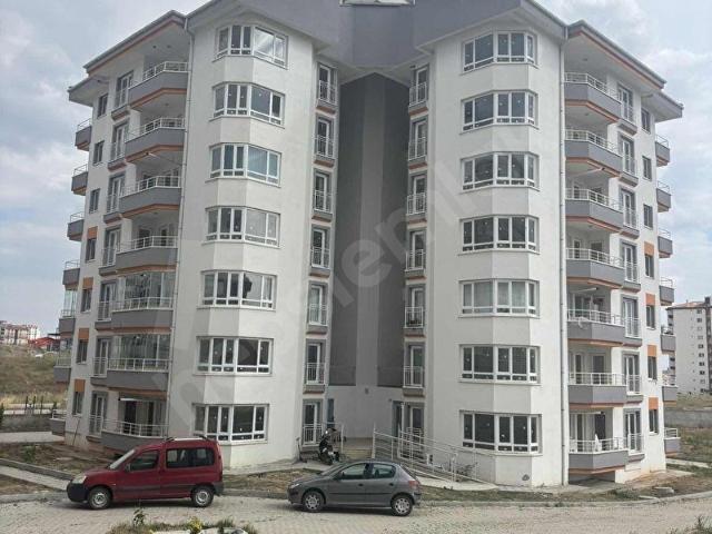AC GAYRİMENKULDEN 3+1 YAPILI İSKANLI DAİRE