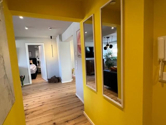 AC! Gorgeous penthouse in the middle of Düsseldorf, Dusseldorf Amsterdam Apartments for Rent
