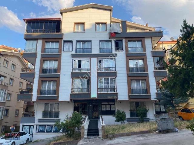 Acıl Satılık Dubleks Daıre 170 M2 Net Ön Cephe 5+1