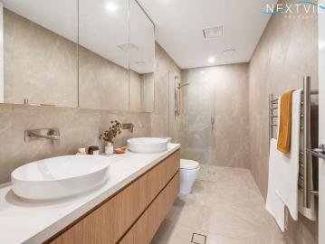 FULLY FURNISHED EXECUTIVE LIVING AT ACOYA RESIDENCES MEREWETHER