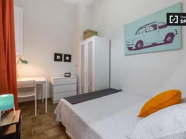 Encantador Acogedora habitación en un apartamento de 6 dormito.