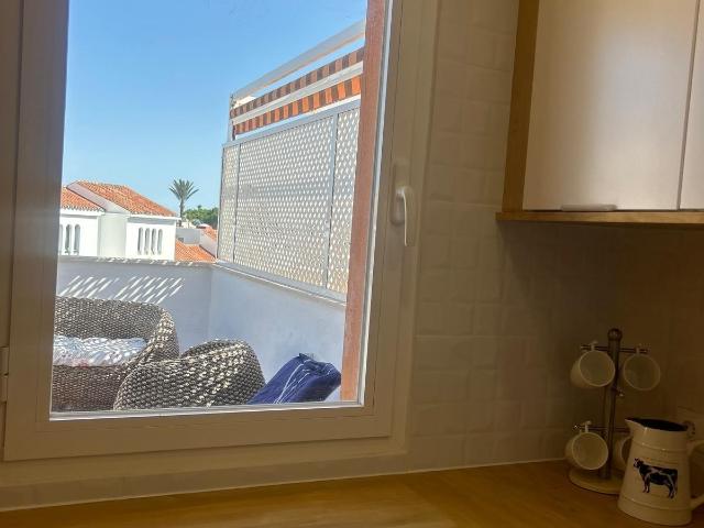 Acogedor apartamento a metros de la playa en Marina de Casares – Disponible para alquiler de 6 meses prorrogables
