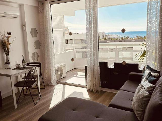 Acogedor apartamento de 49 m2 construidos, ubicado en la qui. 49m² Adeje