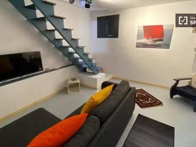 ¡Renta! Apartamento de 1 dormitorio en alquiler en Alicante
