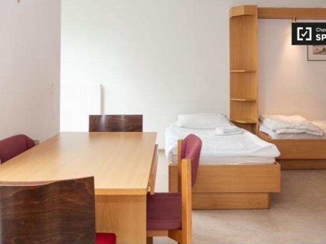 Acogedor apartamento de 1 dormitorio en alquiler en Steglitz Charlottenburg