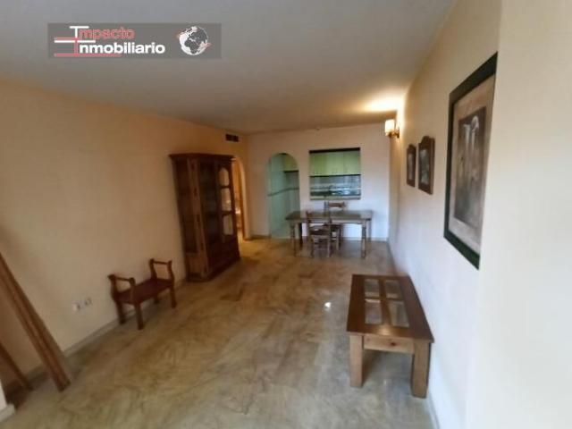 Acogedor Apartamento en Puerto Rey por solo €125,000