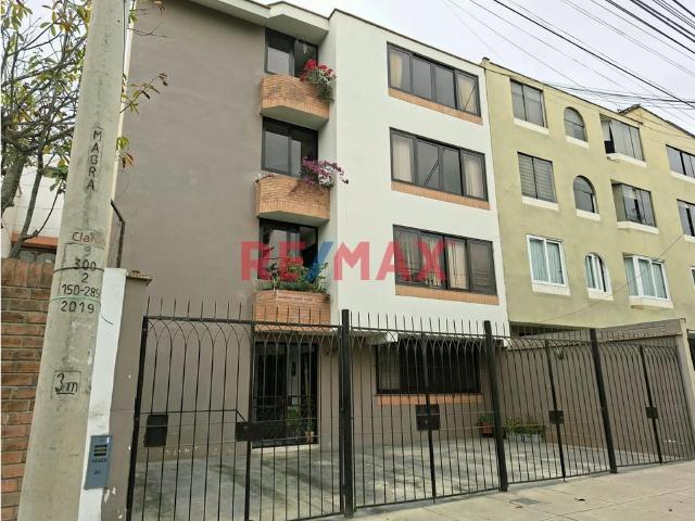 Acogedor Depa Semiamoblado En Av. Vicus Surco