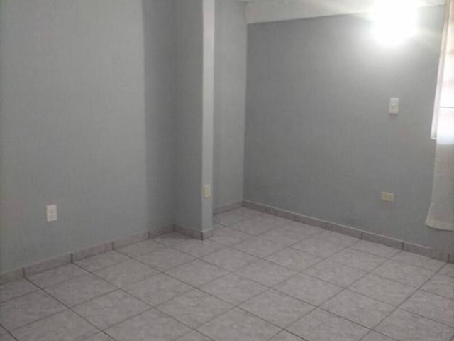 Acogedor departamento con jardín en Villa de las Flores