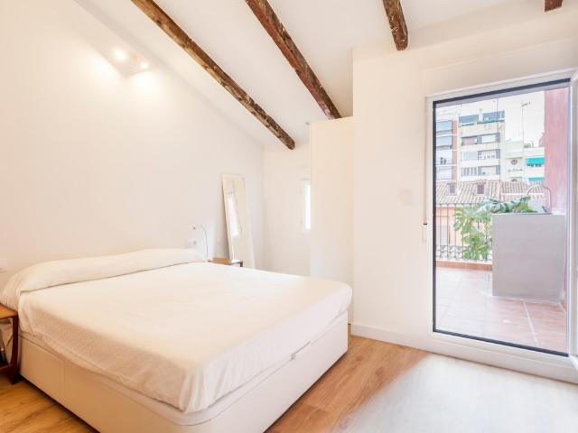 Acogedor dúplex y terraza · El Cabanyal · Alquiler