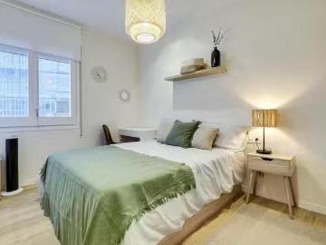 Único Habitación en Avinguda de les Drassanes, El Raval