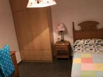 Encantador Habitación en Calle Arquitecto Emilio Perez Piñero
