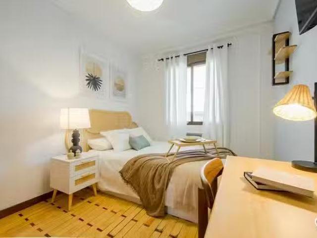 Bonito Habitación en Calle de Maldonado, Salamanca