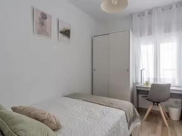 ¡Recién llegado! Habitación en Calle de Ana María, Valdeacederas