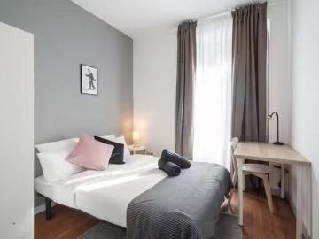 Bonito Habitación en Calle de Carranza