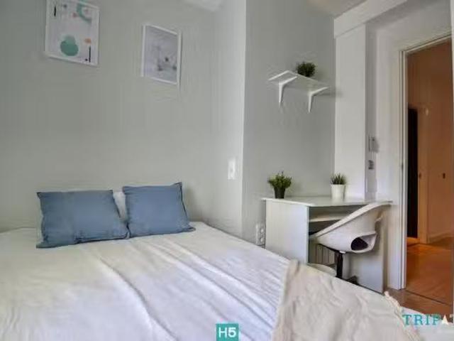 ¡En alquiler! Habitación en Calle de Cartagena, Guindalera