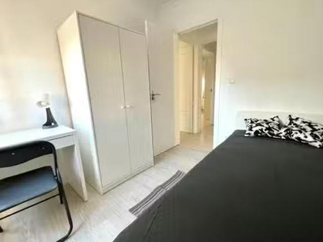 Único Habitación en Calle de Isidro Fernández, Valverde