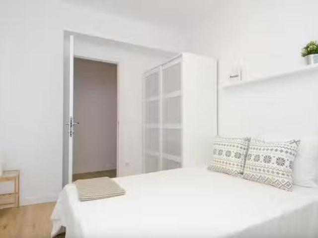 ¡Recién llegado! Habitación en Calle de Joaquín María López, G.