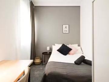 Bonito Habitación en Calle de la Colegiata