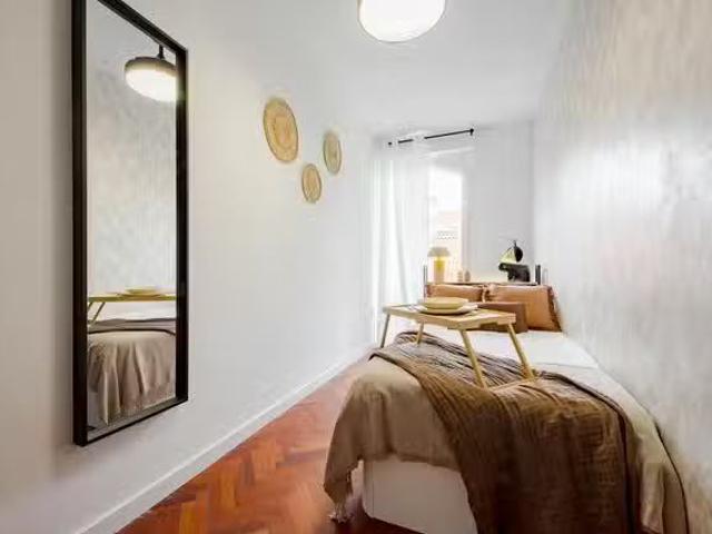 Acogedor Habitación en Calle de Ulises, Hortaleza