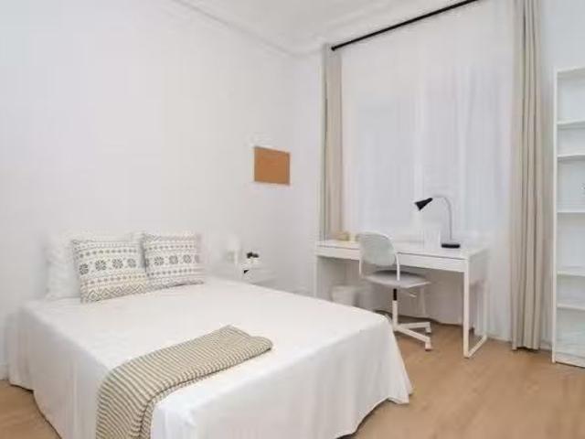 ¡Recién llegado! Habitación en Calle del Doctor Esquerdo
