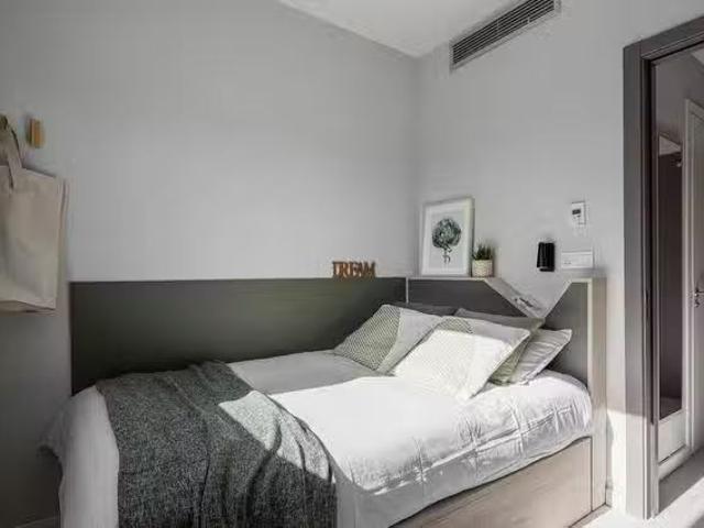 Bonito Habitación en Calle Elche, Pedro Salvador