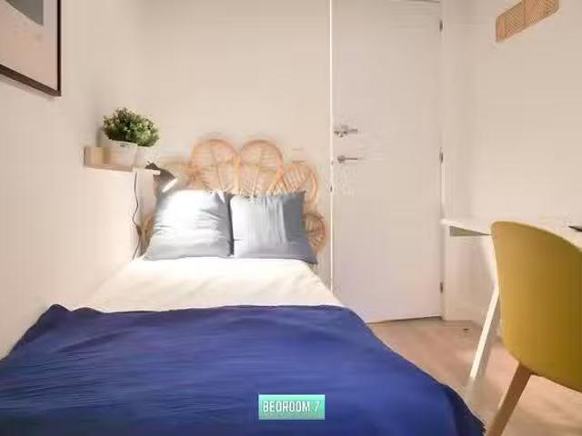 Nuevo Habitación en Calle Hilarión Eslava, Gaztambide