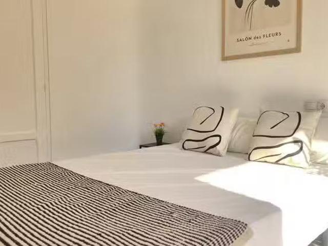 Único Habitación en Calle Segura, Mercado