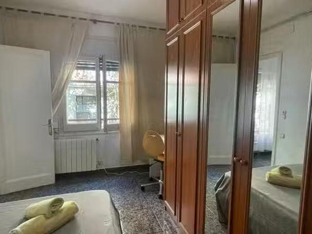 Barato Habitación en Carrer de Bordeus, Les Corts
