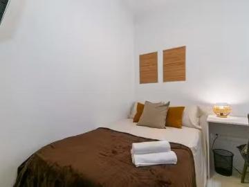 Barato Habitación en Carrer de Còrsega