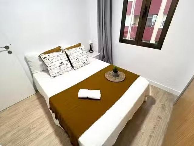 Acogedor Habitación en Carrer de Finestrat, Quatre Carreres