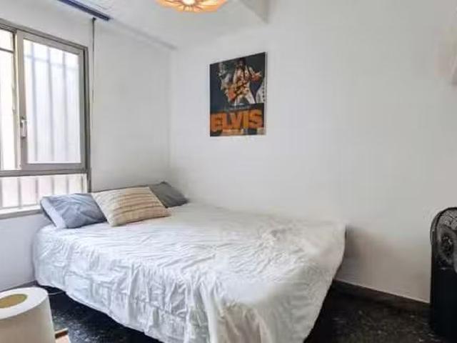 Acogedor Habitación en Carrer de Jaume Roig
