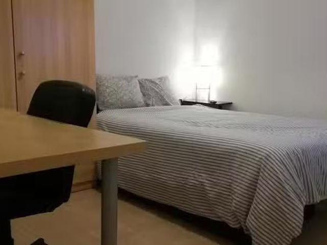 ¡Recién llegado! Habitación en Carrer de Melcior de Palau, Sants