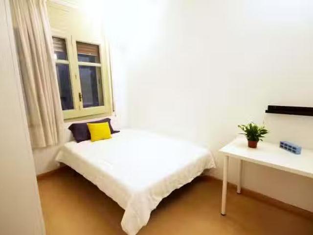 Encantador Habitación en Carrer de Muntaner