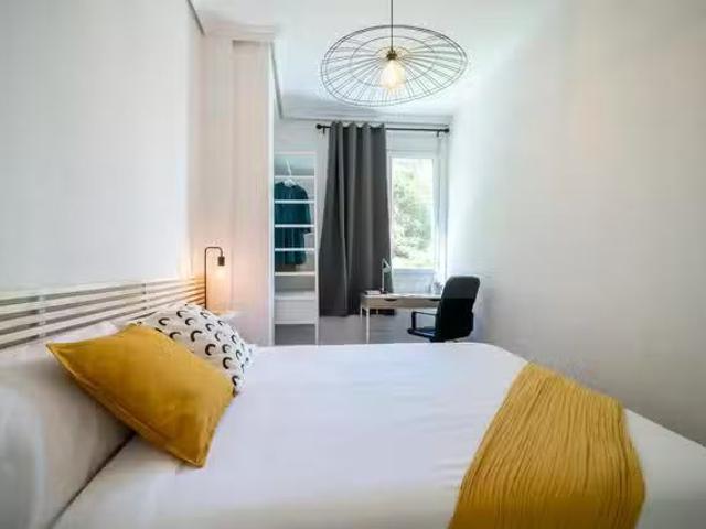 Nuevo Habitación en Carrer de Sant Vicent Màrtir, Arrancapins