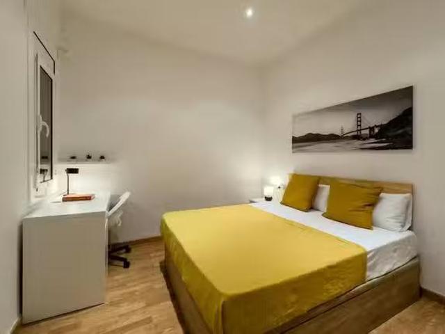Encantador Habitación en Carrer d'Occident