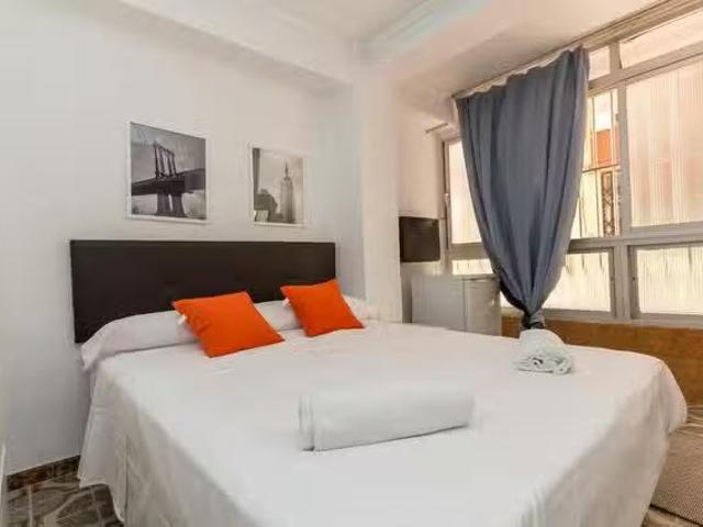¡Oferta! Habitación en Pasaje Pezuela, Las Chapas
