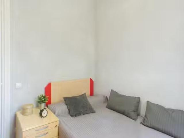 Encantador Habitación en Paseo de Santa María de la Cabeza