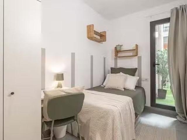 Barato Habitación en Passatge de Paca Soler