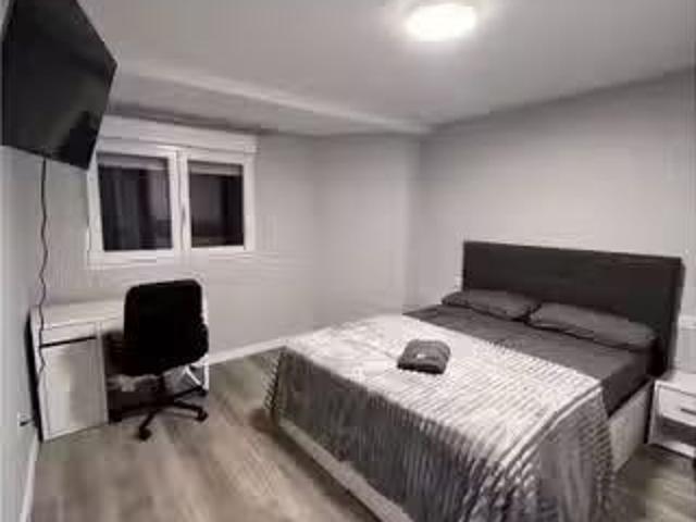¡Recién llegado! Habitación en piso compartido en valència