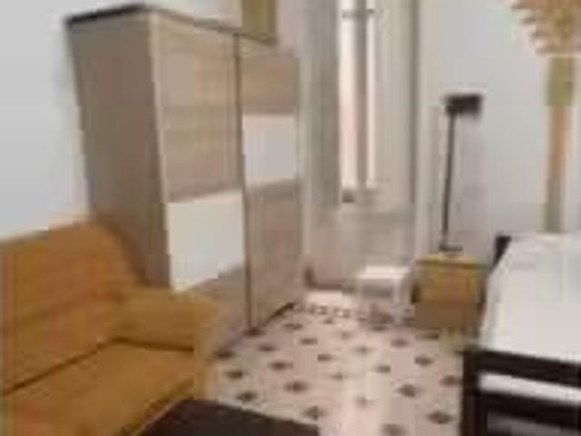 Bonito Habitación en piso compartido en alquiler en Albaycín.