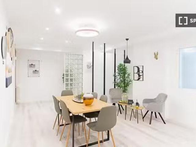 ¡En alquiler! Habitación en piso compartido en alquiler en Cas.