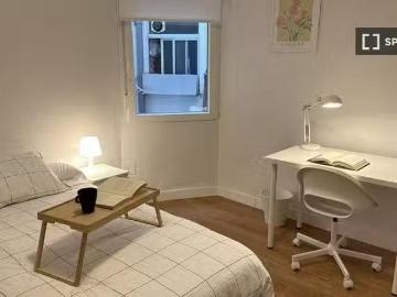 ¡En alquiler! Habitación en piso compartido en Cuatro Caminos.