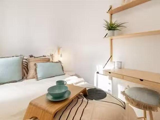Nuevo Habitación en 42 Carrer dels Agudells