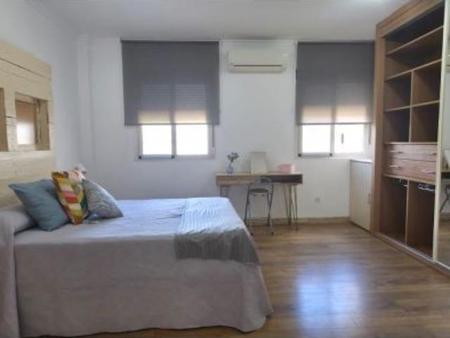 Acogedor piso amueblado en Sevilla