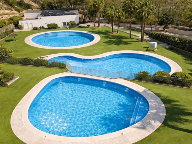 Acogedor piso con amplia terraza