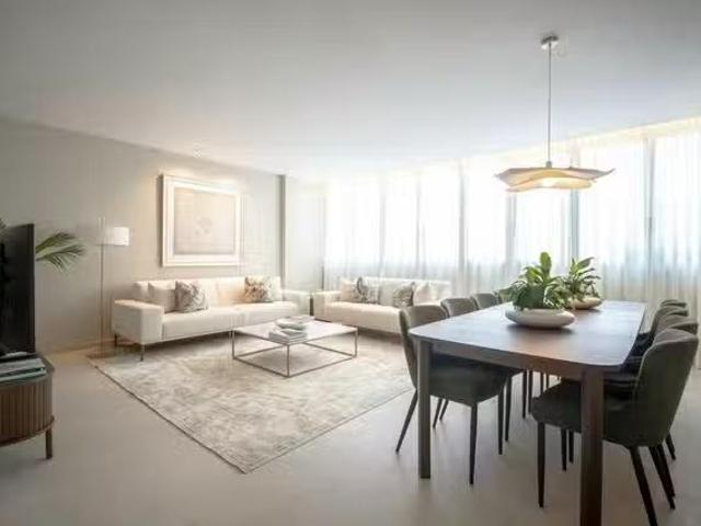 Único Piso de 1 habitación en Avenida José Mesa y López, Guana.