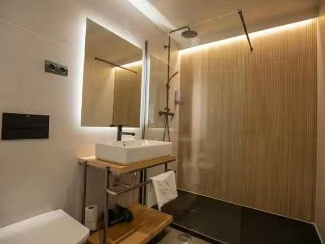 Nuevo Piso de 1 habitación en Calle de Jesús del Gran Poder, U.