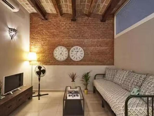 ¡Renta! Piso de 1 habitación en Carrer de Sant Pere Màrtir, Vi.
