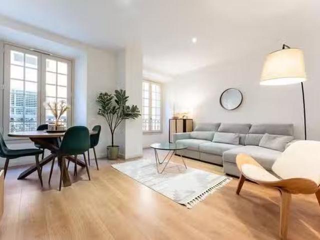 Encantador Piso de 2 habitaciones en Málaga